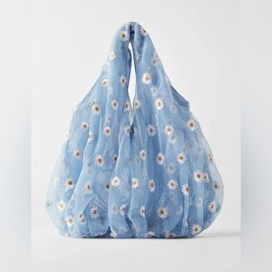 ZARA WOMEN'S EMBROIDERED TULLE BUCKET BAG Blue Daisy New!